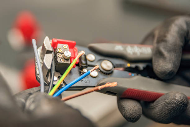 Best Local Electrician Companies  in Center Point, NM